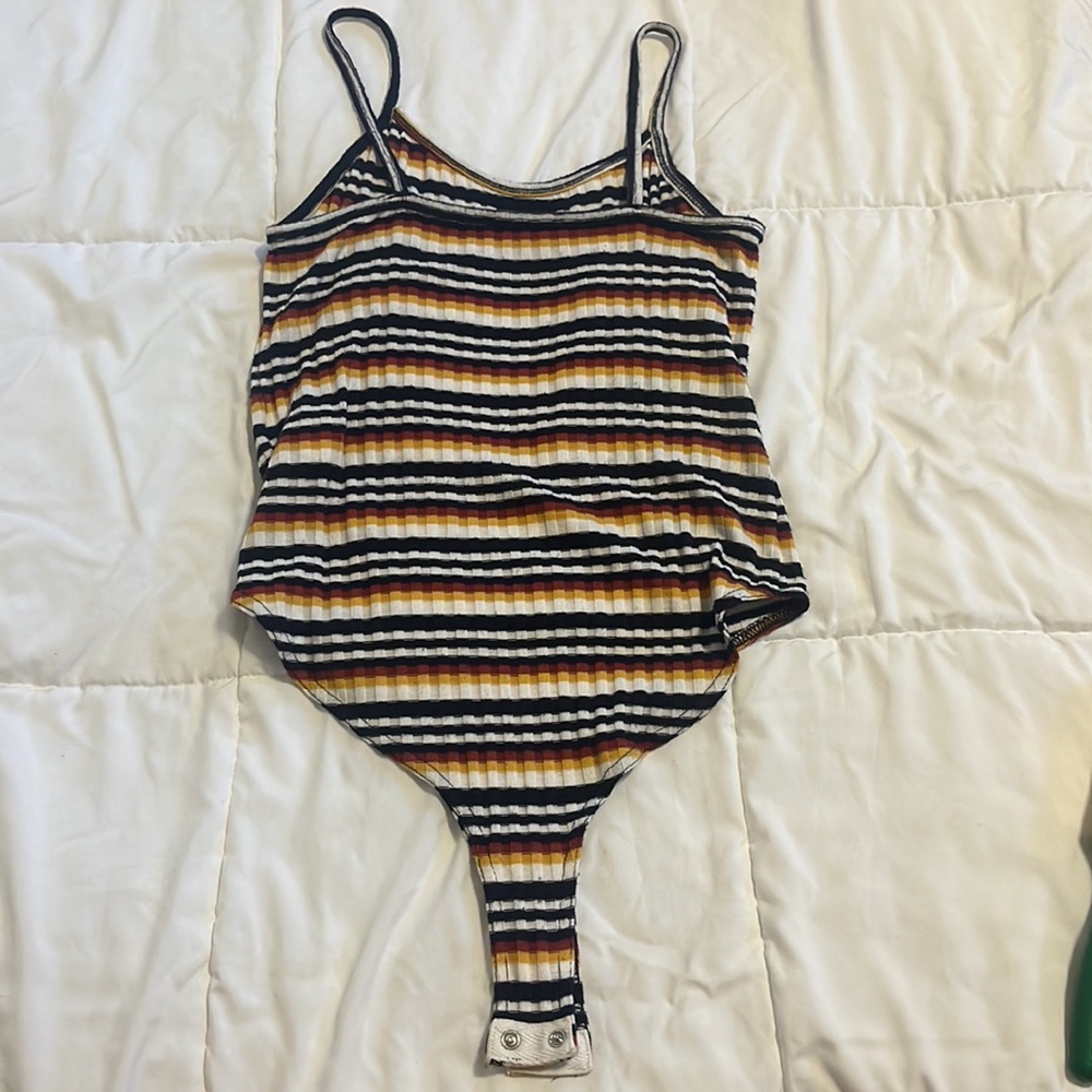 Soft Ribbed Striped Bodysuit - Picture 6 of 7